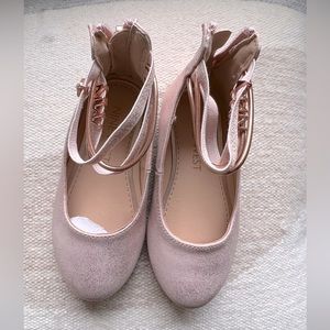 Nine West Lilianne Ankle Strap Flats Girls Size 7M